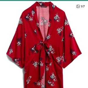 NWT Banana Republic Kimono (OSFM)